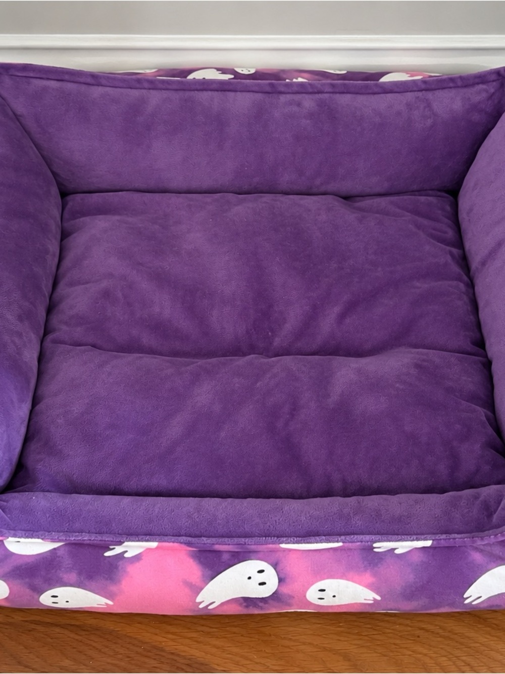 Purple Plush Home Bedding Pet Bed with Ghost Print